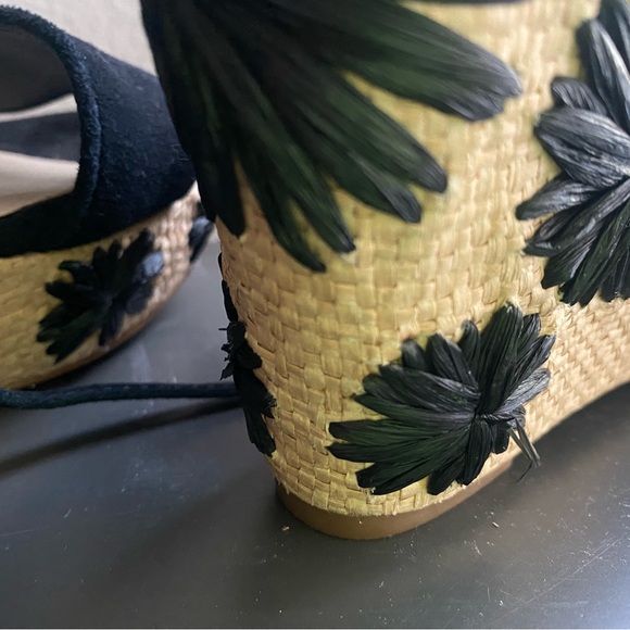 BRAND NEW Lord & Taylor Black Suede Espadrille Wedge Sandals Size 7 - Picture 6 of 6